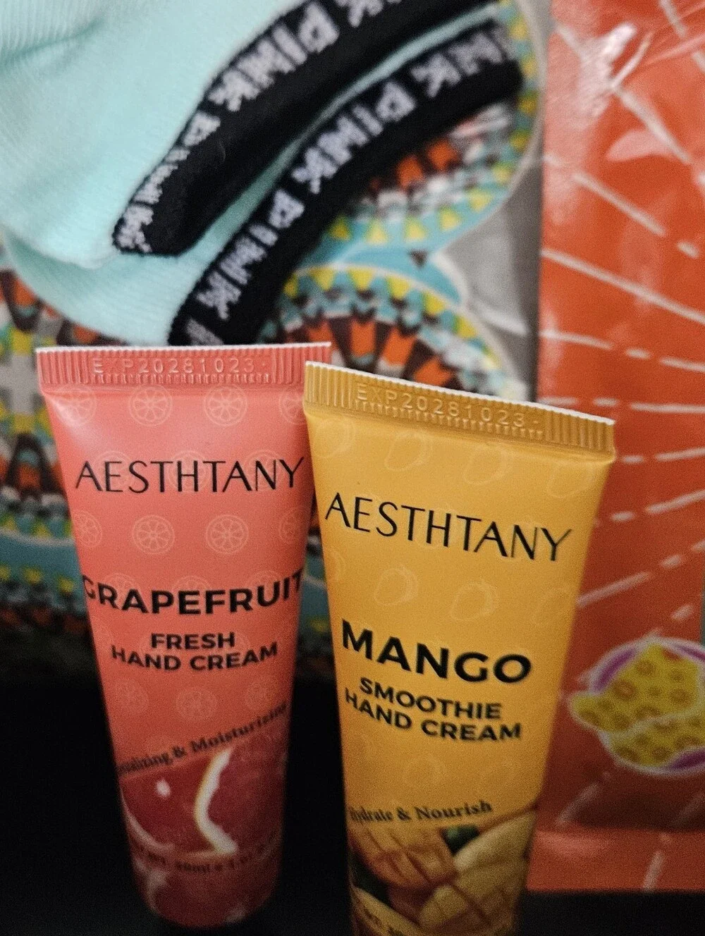 9 Piece Gift Set, NEW